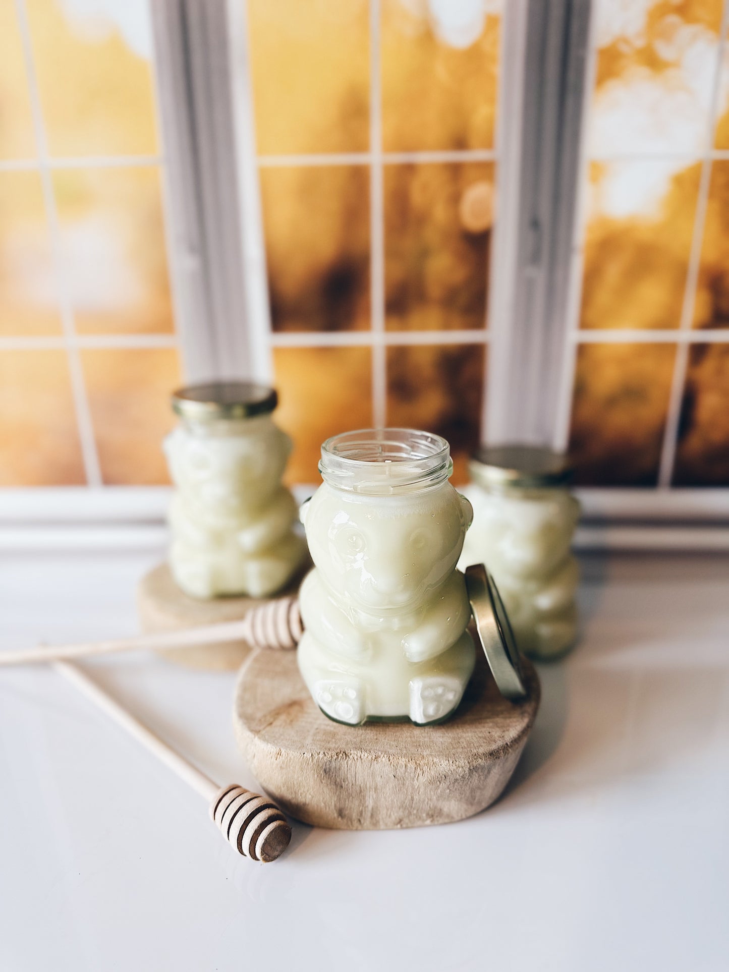 en mer LTD | wild honey bear | soy wax candle