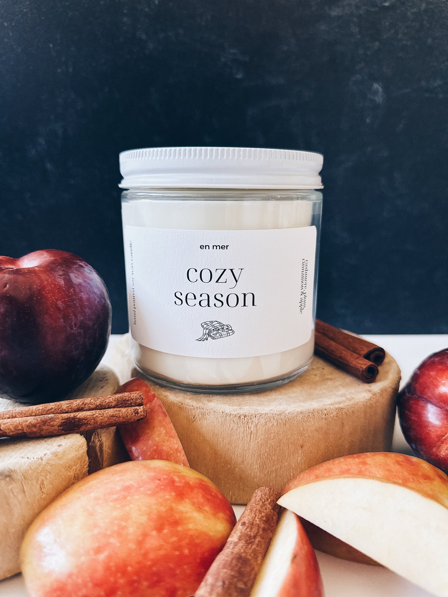 en mer | cozy season | soy wax candle & melts