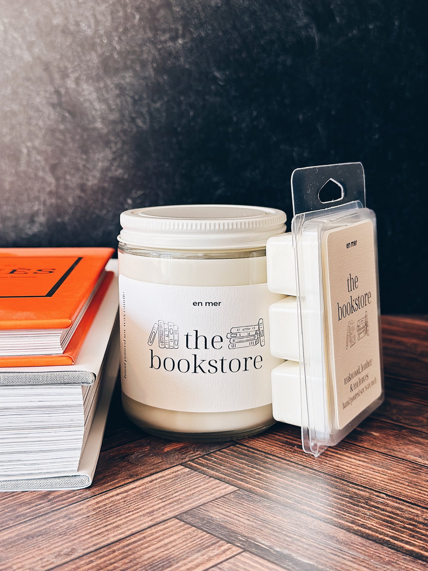 en mer | the bookstore | soy wax candle & melts