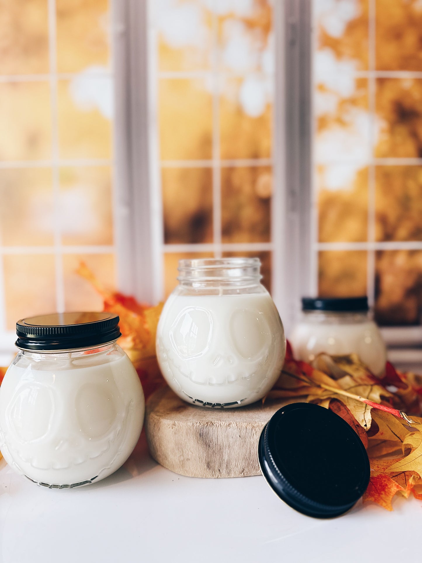 en mer LTD | october rain | jack skeleton soy wax candle