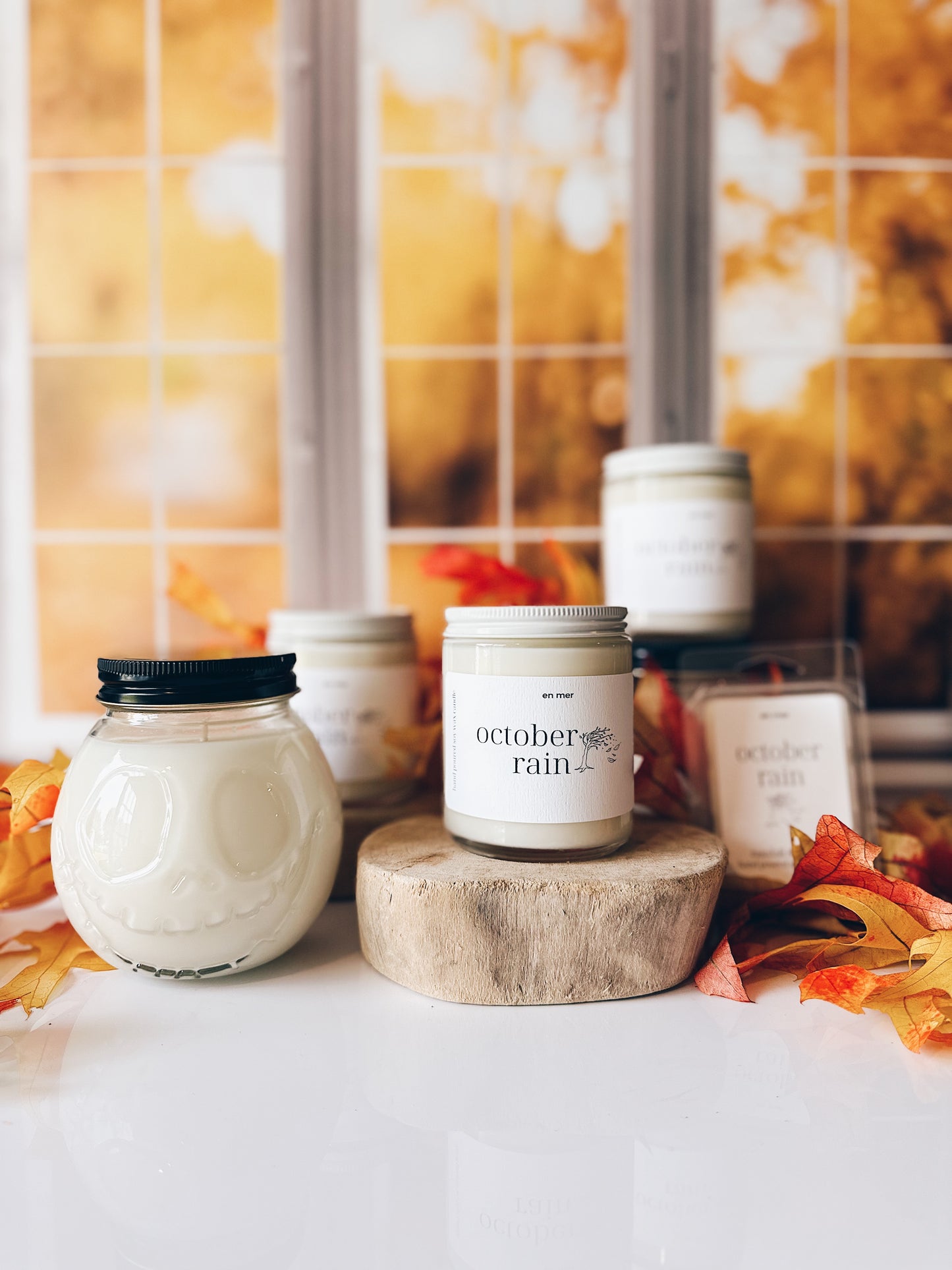 en mer LTD | october rain | jack skeleton soy wax candle