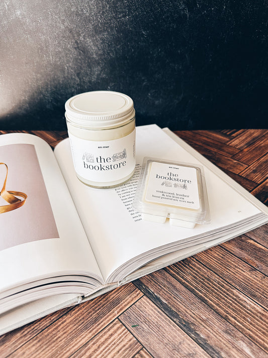 en mer | the bookstore | soy wax candle & melts