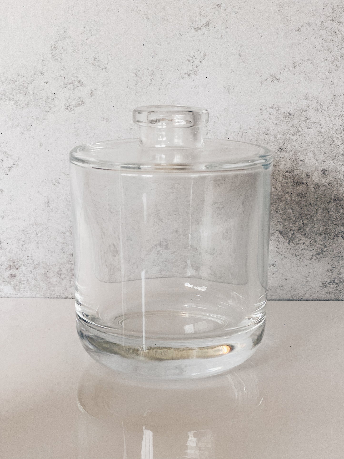 en mer | minimalist reed diffuser vessel