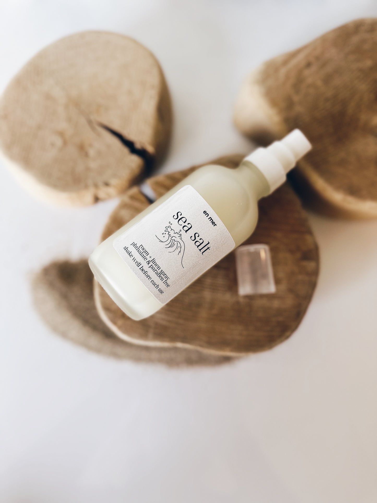 en mer | sea salt | room + linen spray