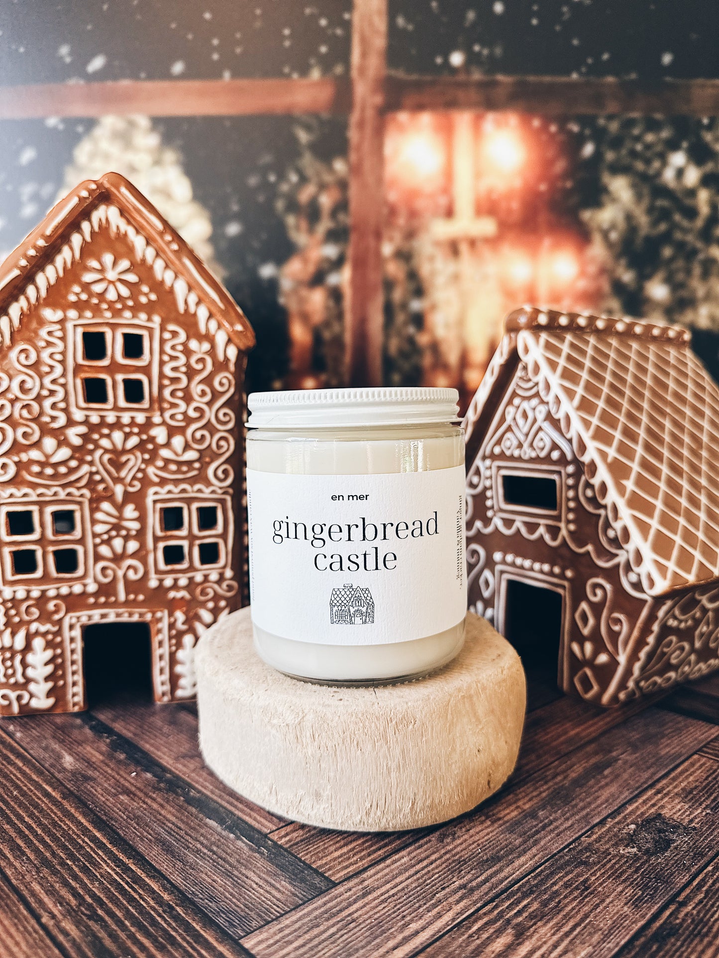 en mer | gingerbread castle | soy wax candle & melts