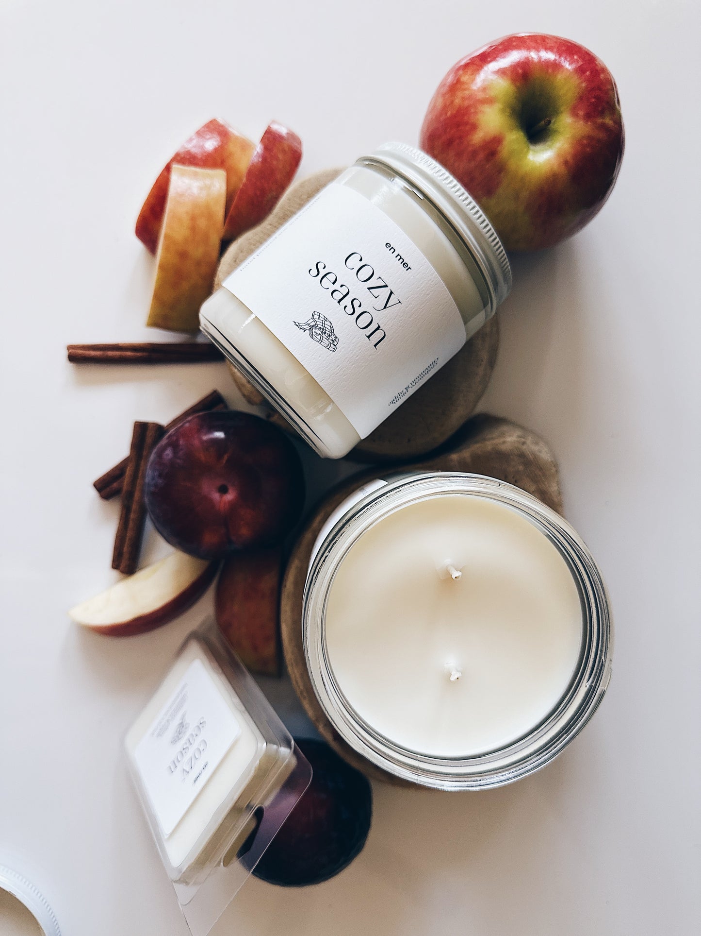 en mer | cozy season | soy wax candle & melts