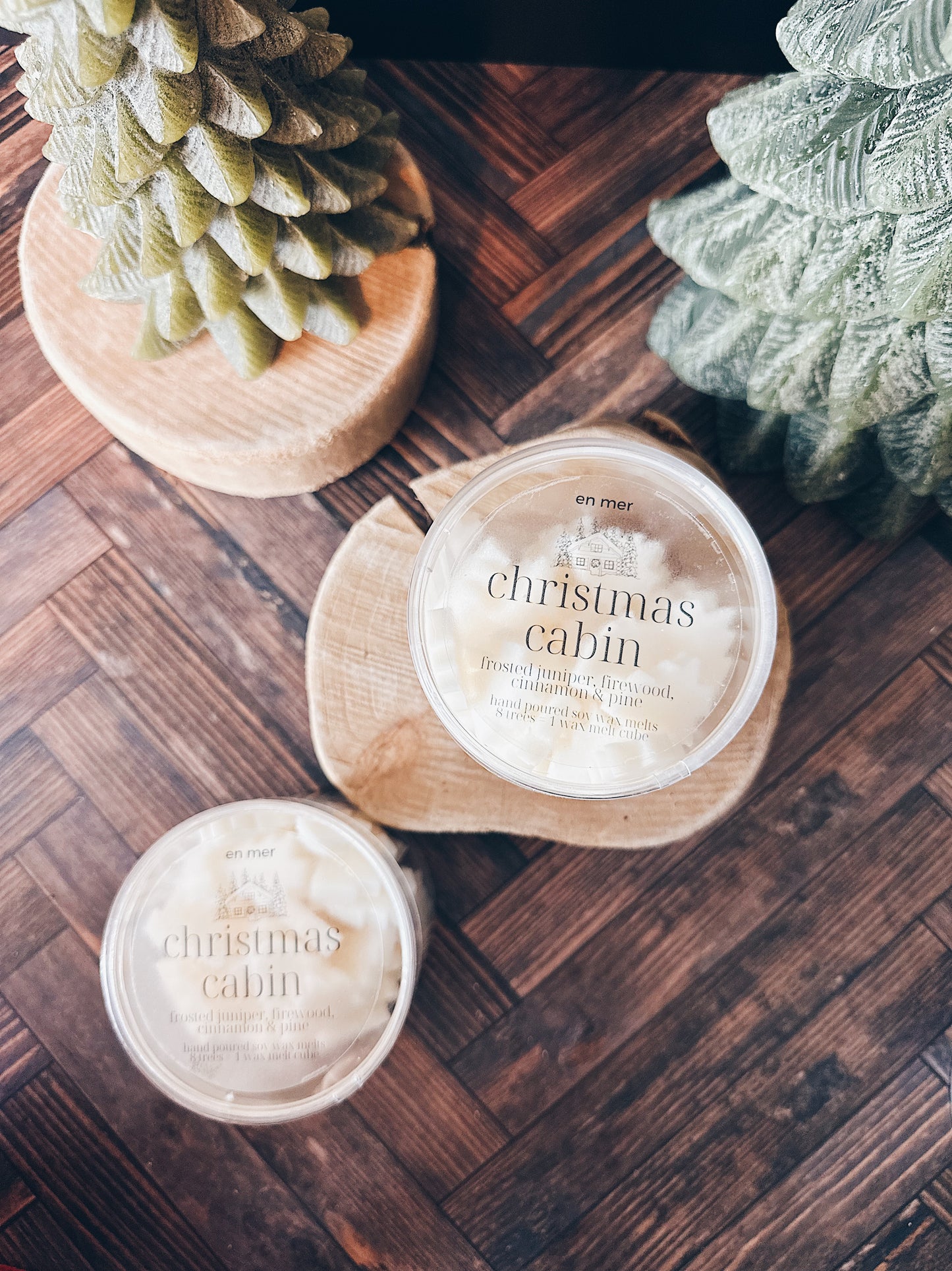 en mer | christmas cabin | soy wax melt figures