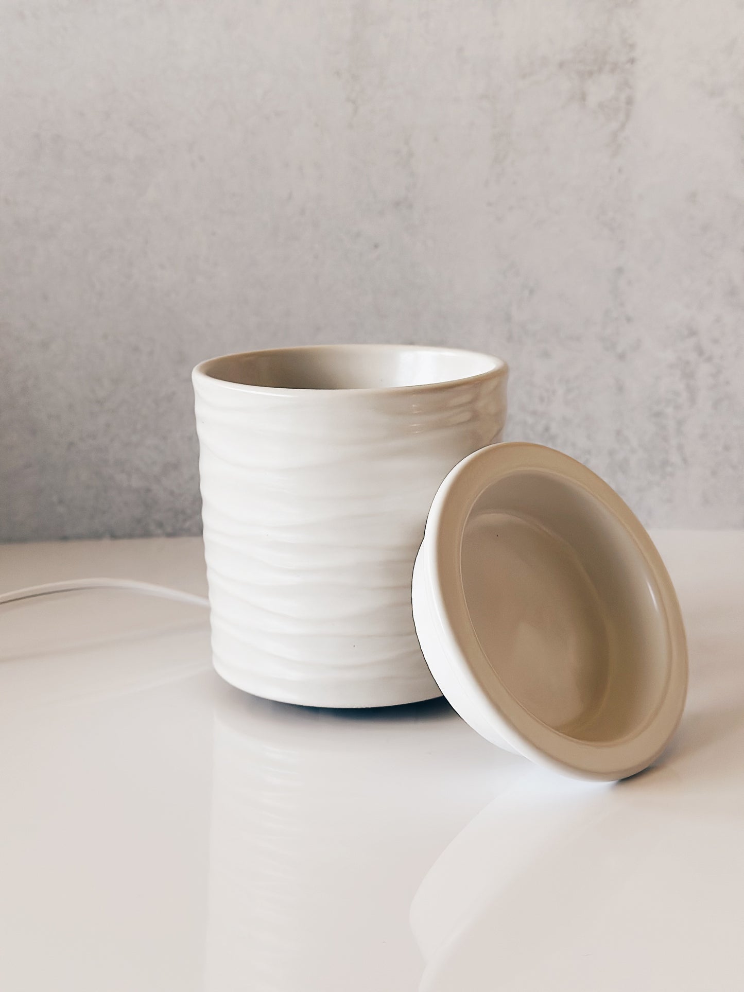en mer | wavy ceramic melter