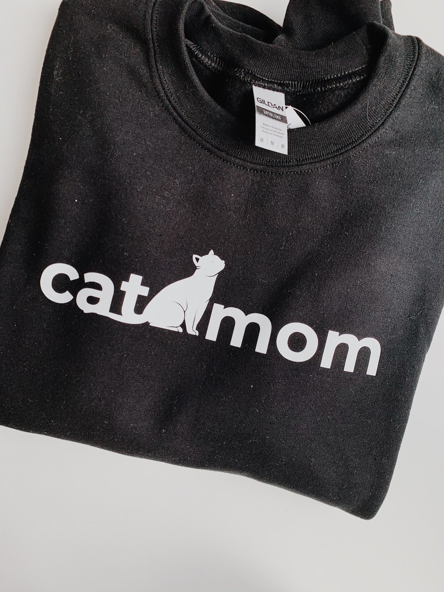 en mer | cat mom crewneck sweatshirt