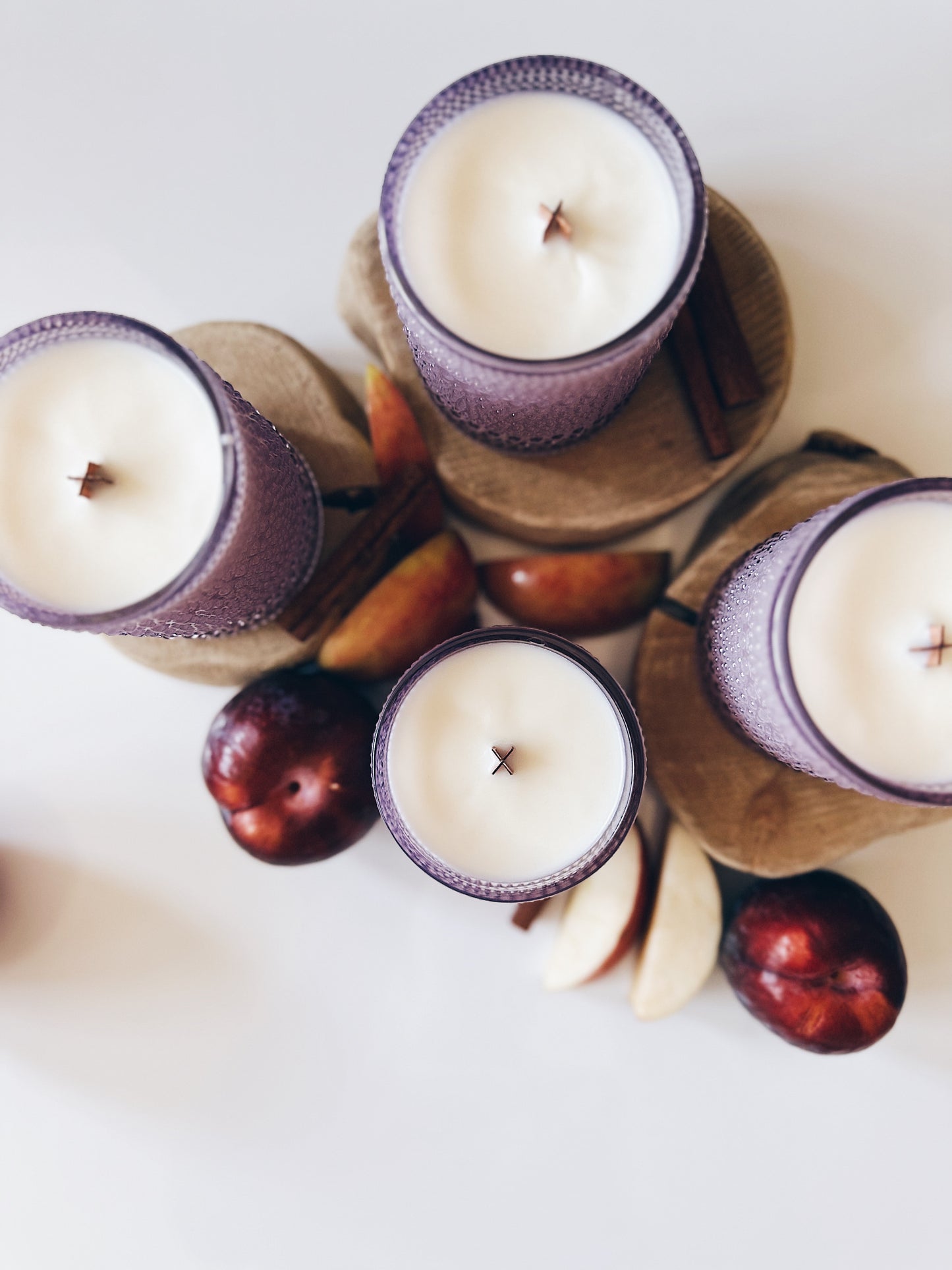 en mer LTD | cozy season | wooden wick soy wax candle