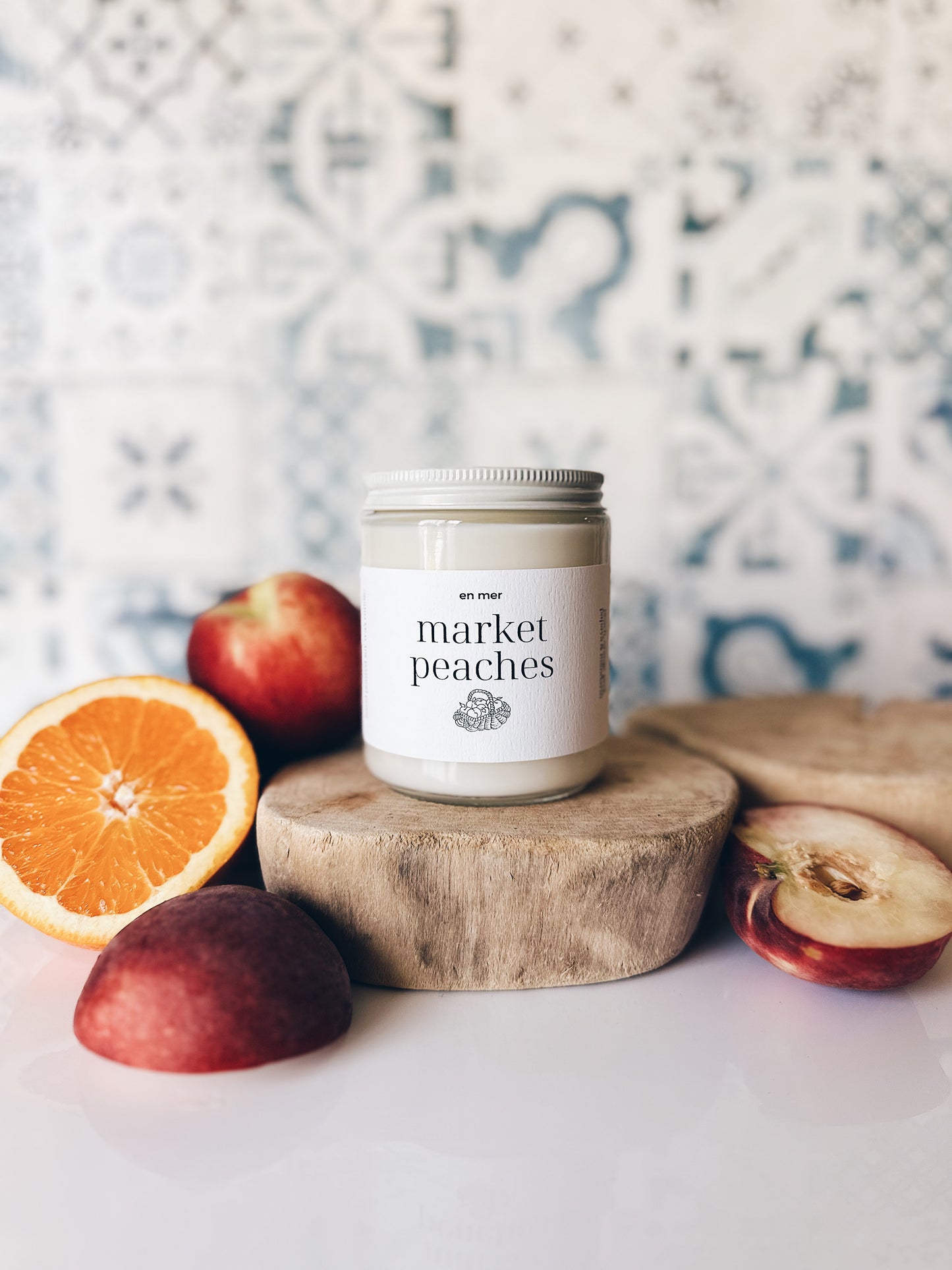 en mer | market peaches | soy wax candle & melts