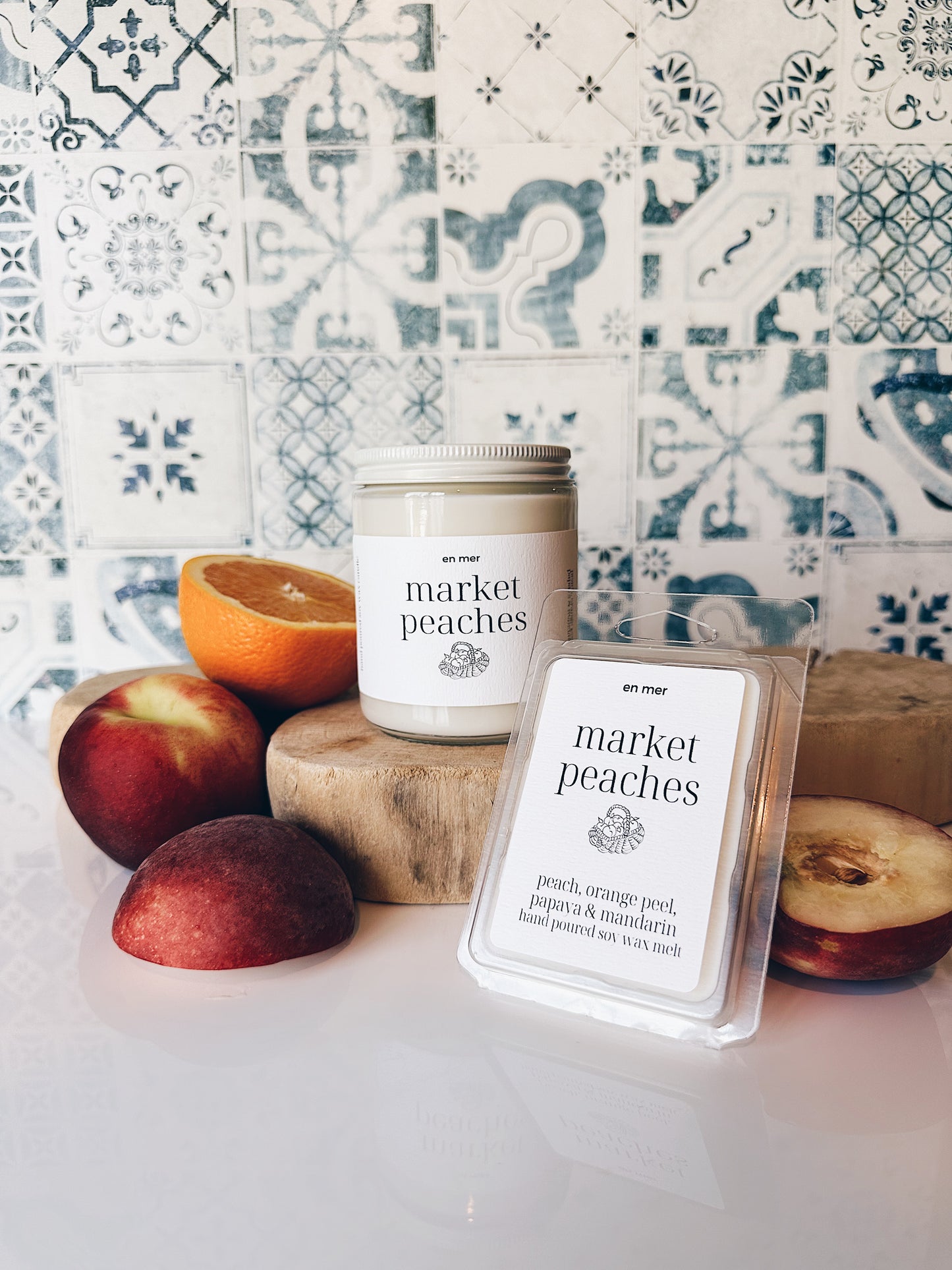 en mer | market peaches | soy wax candle & melts