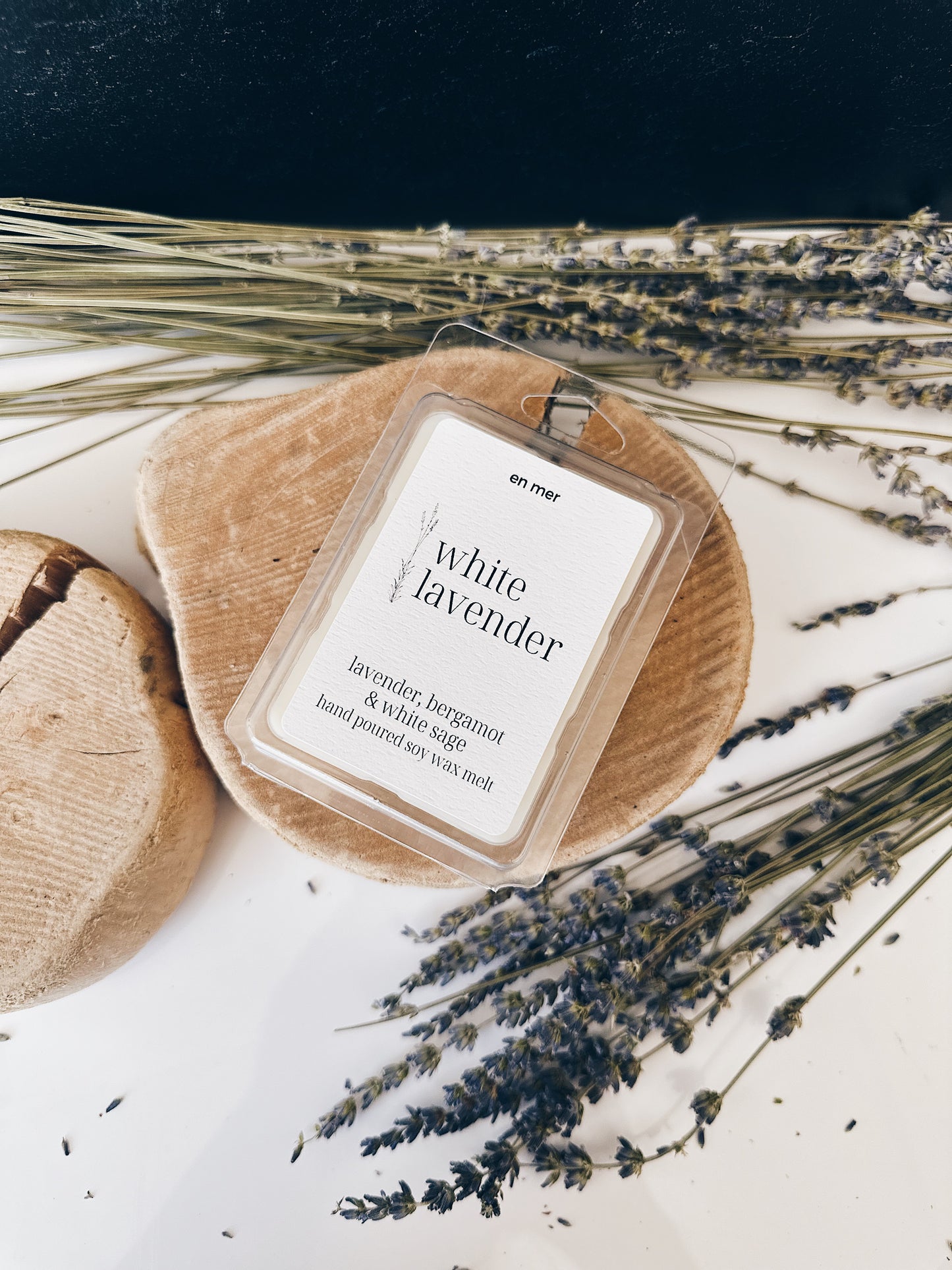 en mer | white lavender | soy wax candle & melts