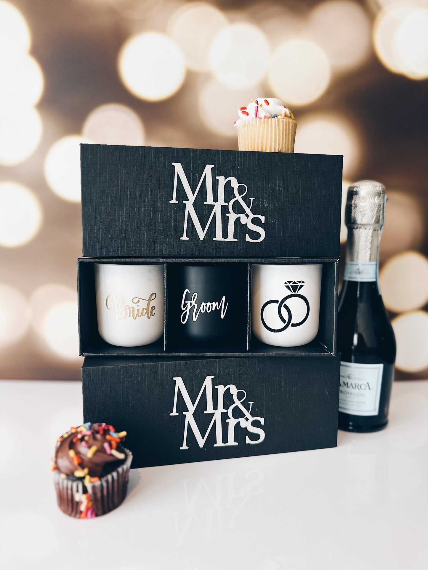 en mer | mr & mrs | soy wax candle gift set