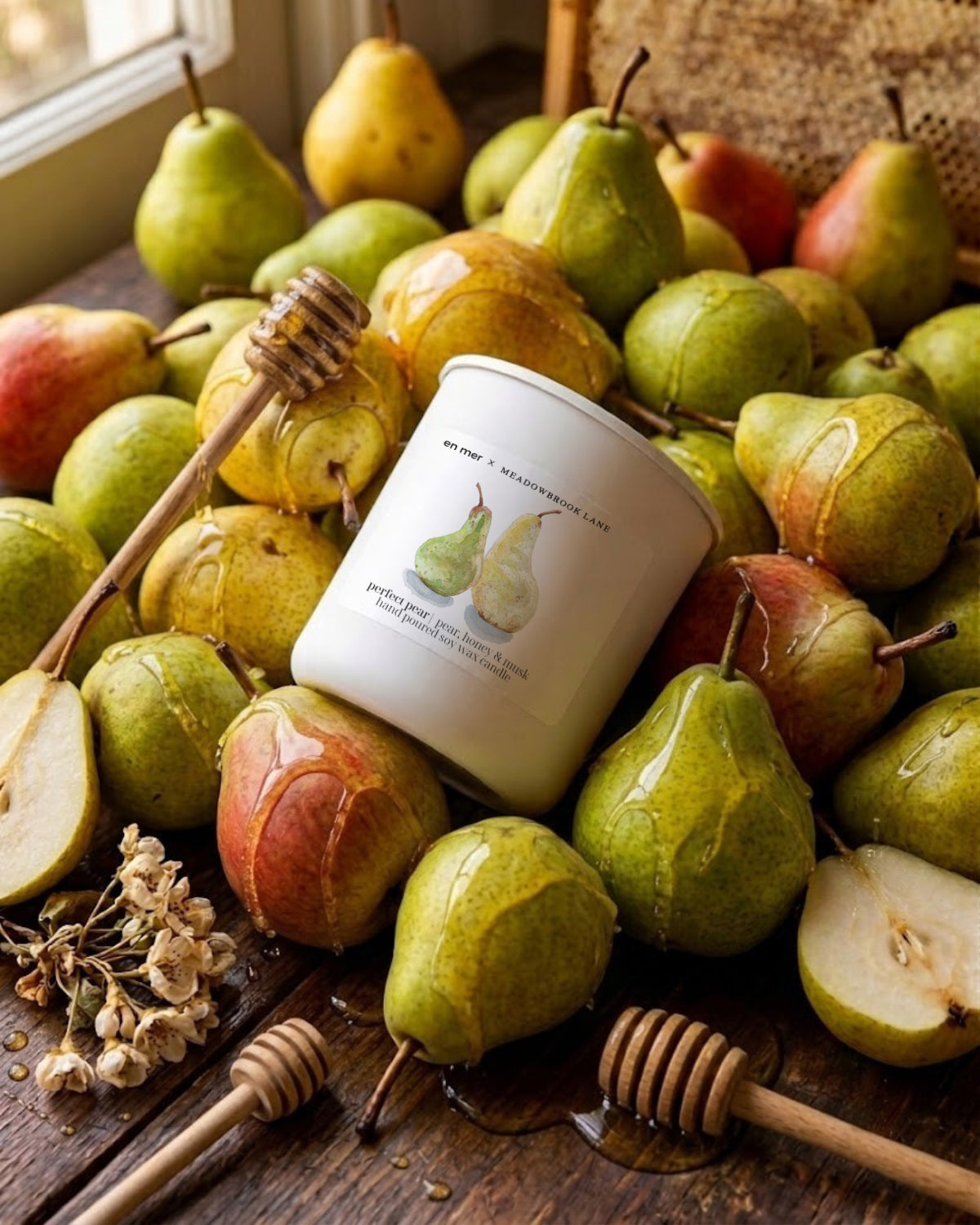 perfect pear | soy wax candle by en mer x Meadowbrook Lane
