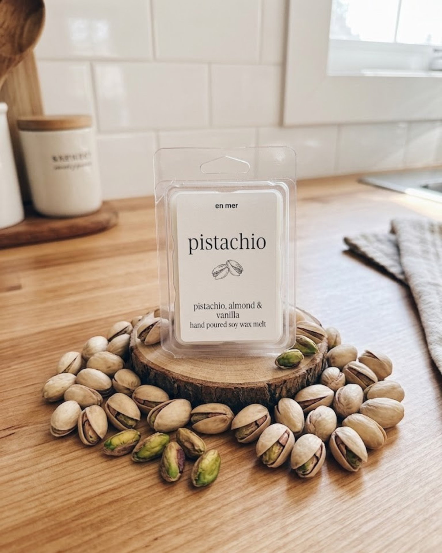 pistachio | soy wax melt by en mer
