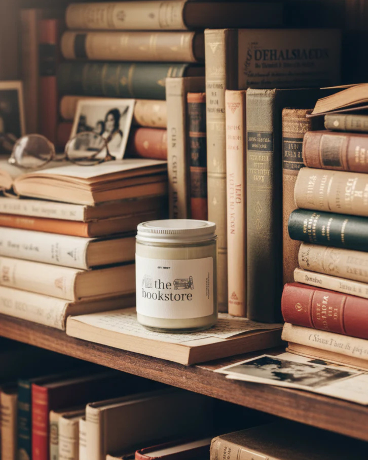 en mer | the bookstore | soy wax candle & melts