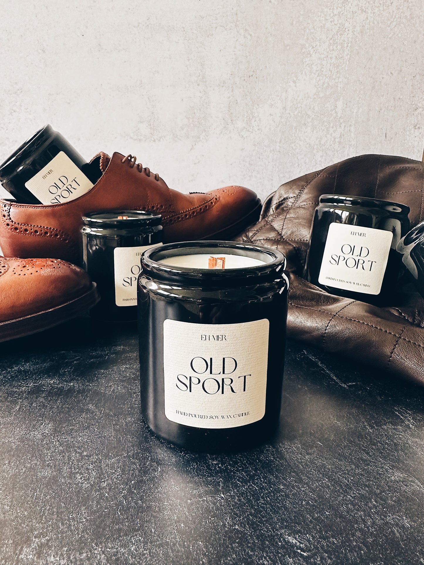 en mer LTD | old sport | wooden wick soy wax candle