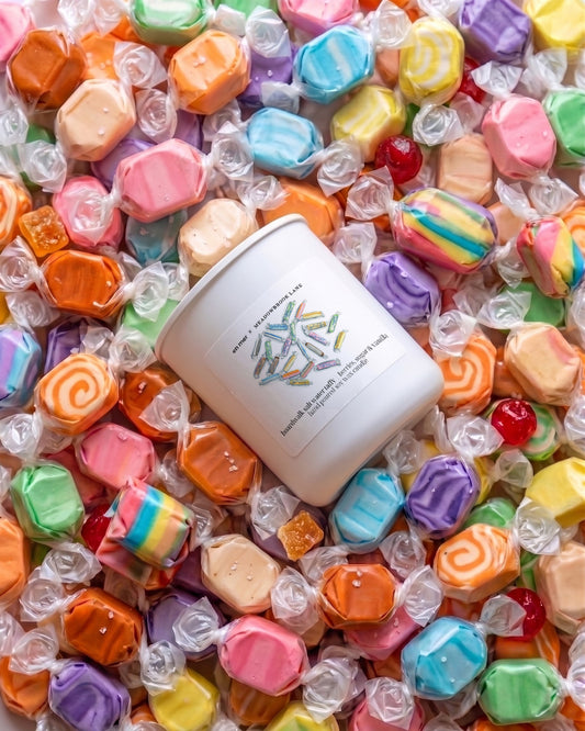 boardwalk salt water taffy | soy wax candle by en mer x Meadowbrook Lane