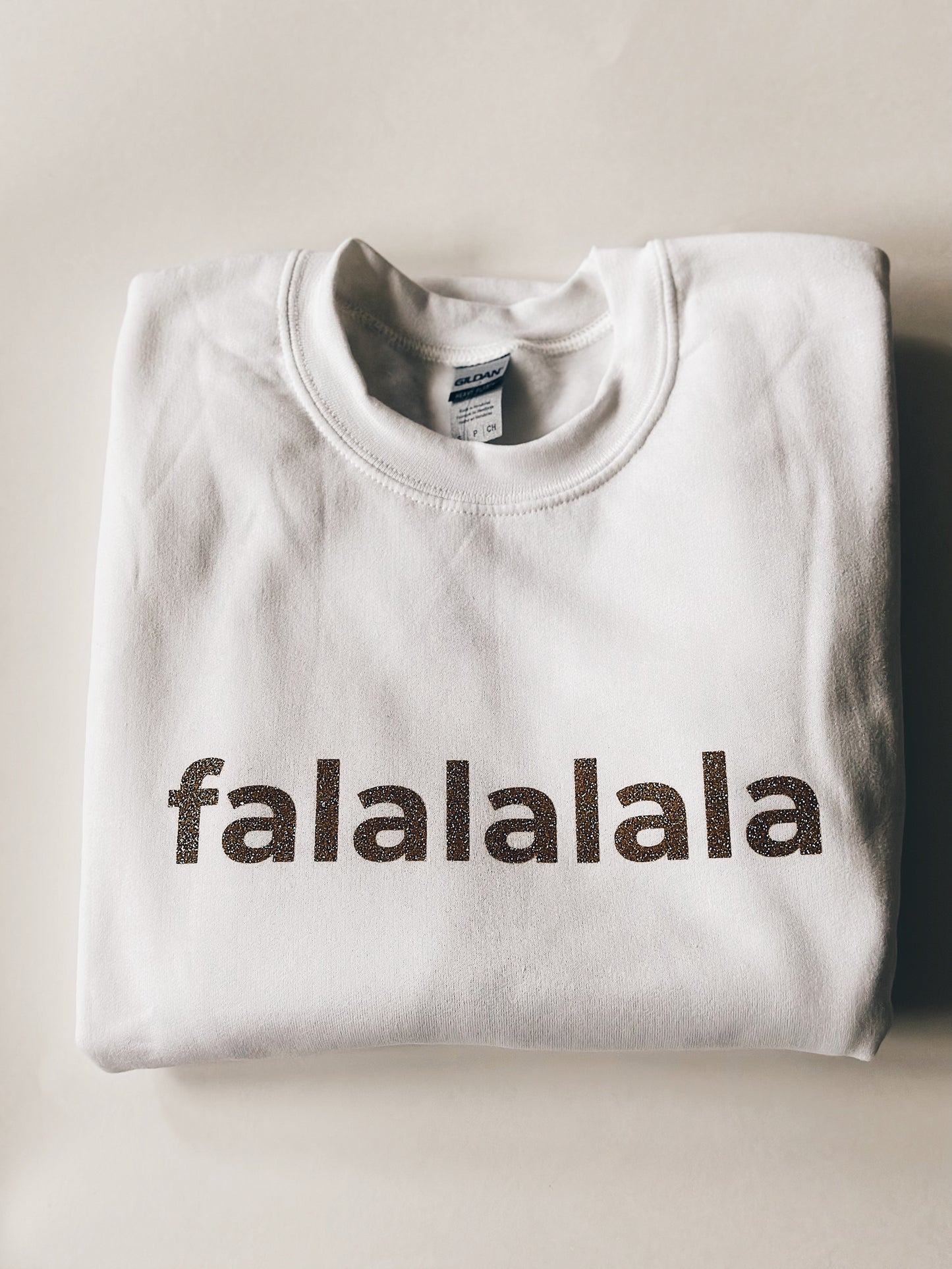en mer | falalalala white crewneck sweatshirt