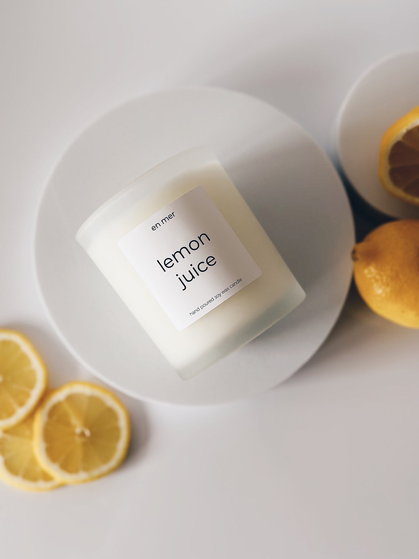 en mer | lemon juice | soy wax candle & wax melts