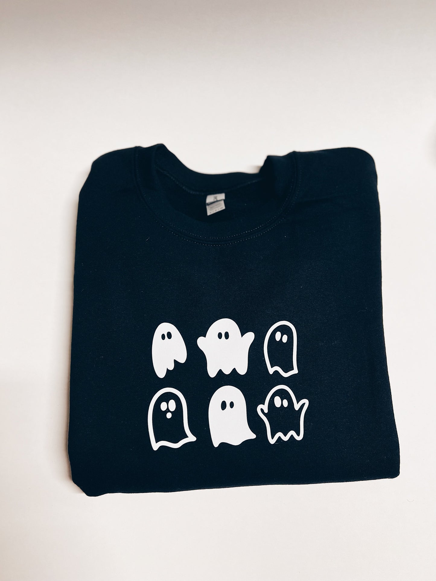 en mer | ghost crewneck sweatshirt
