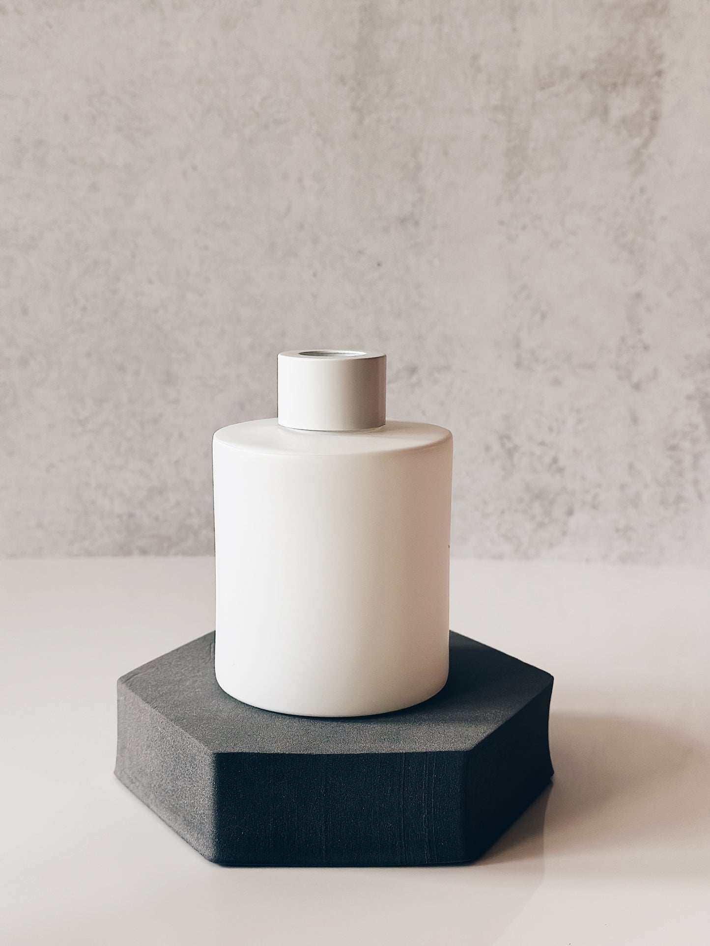 en mer | reed diffuser vessel