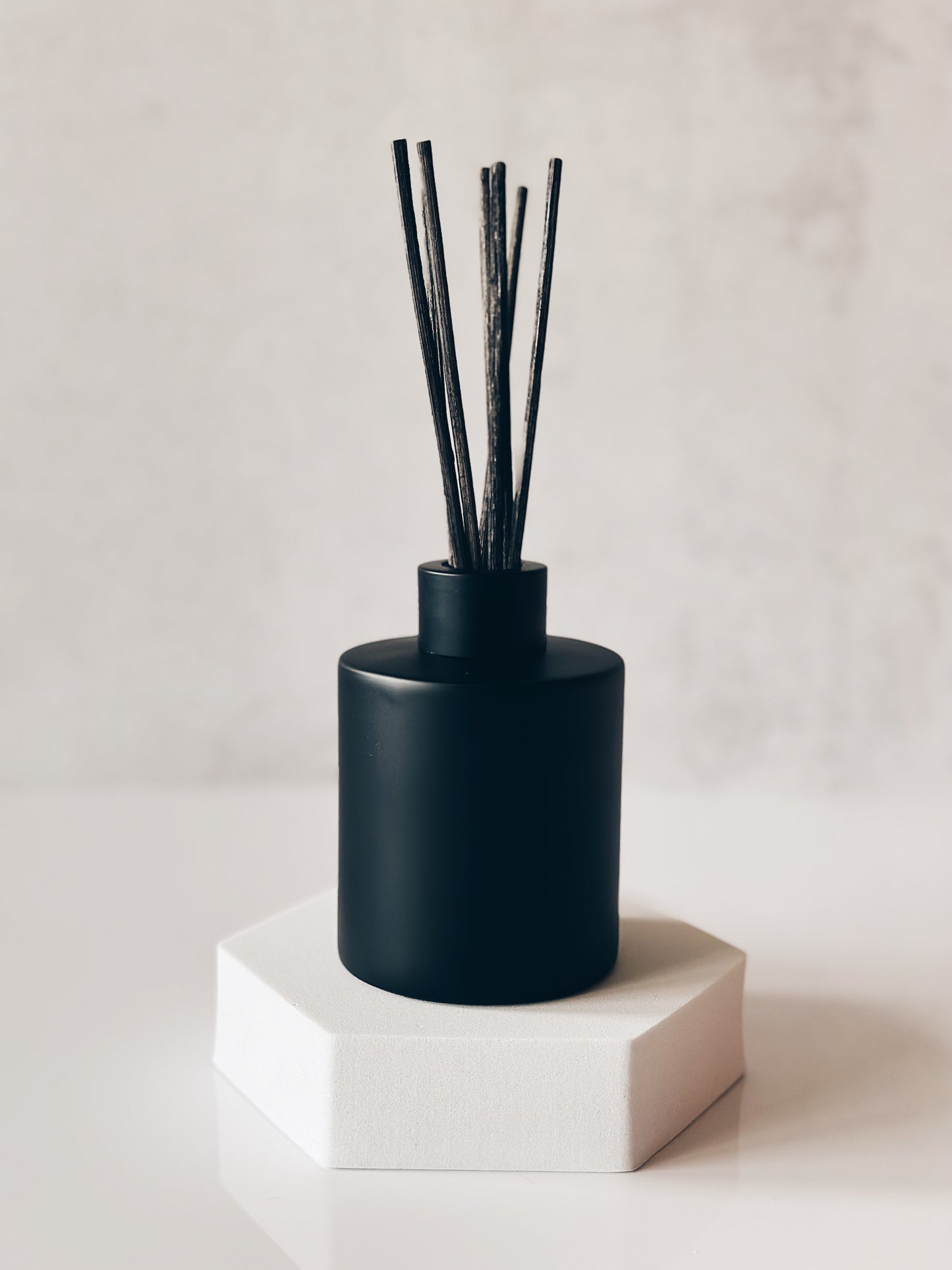 en mer | reed diffuser vessel